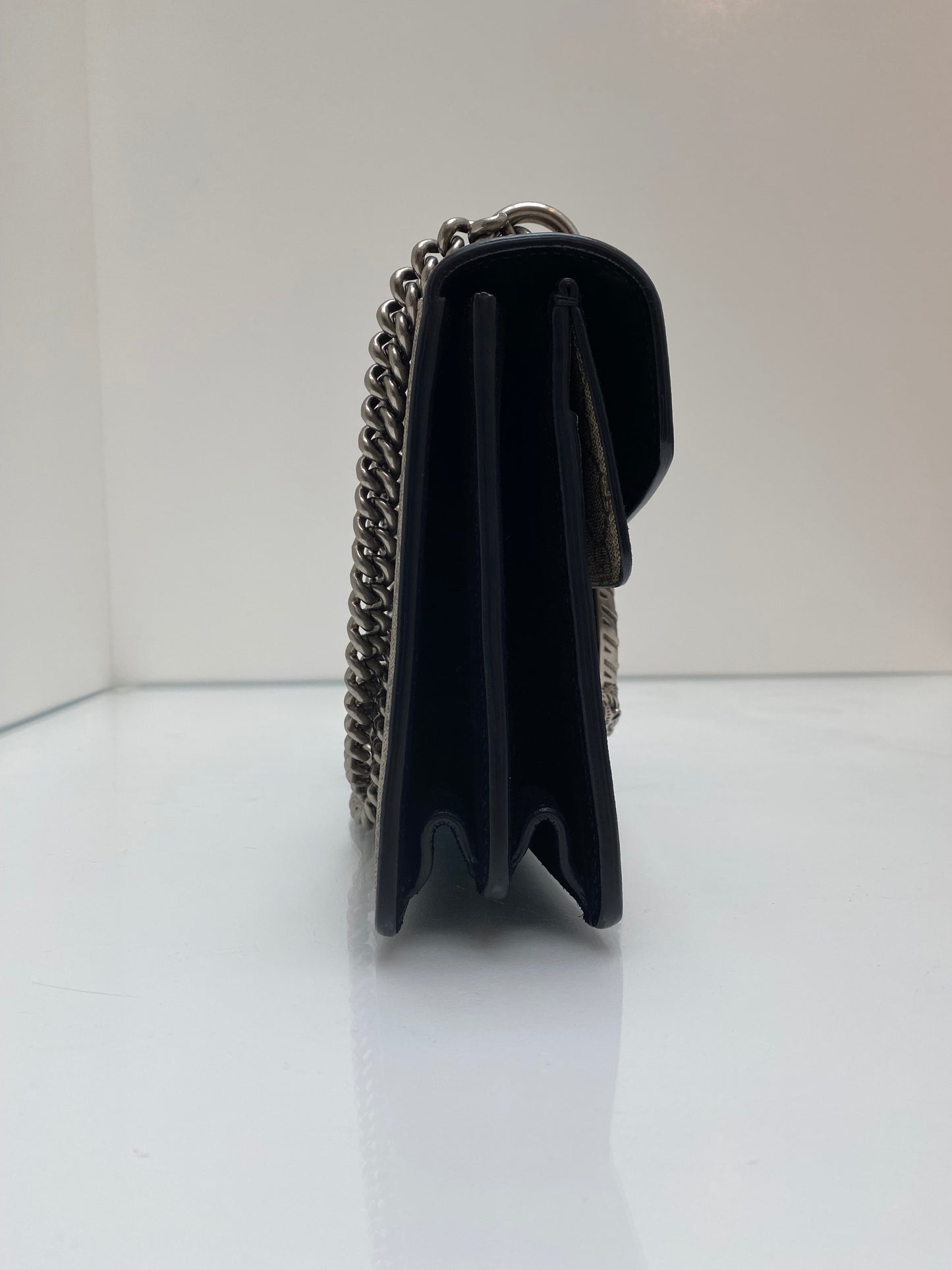 Gucci Dionysus GG Logo & Black Velvet Shoulder Bag
