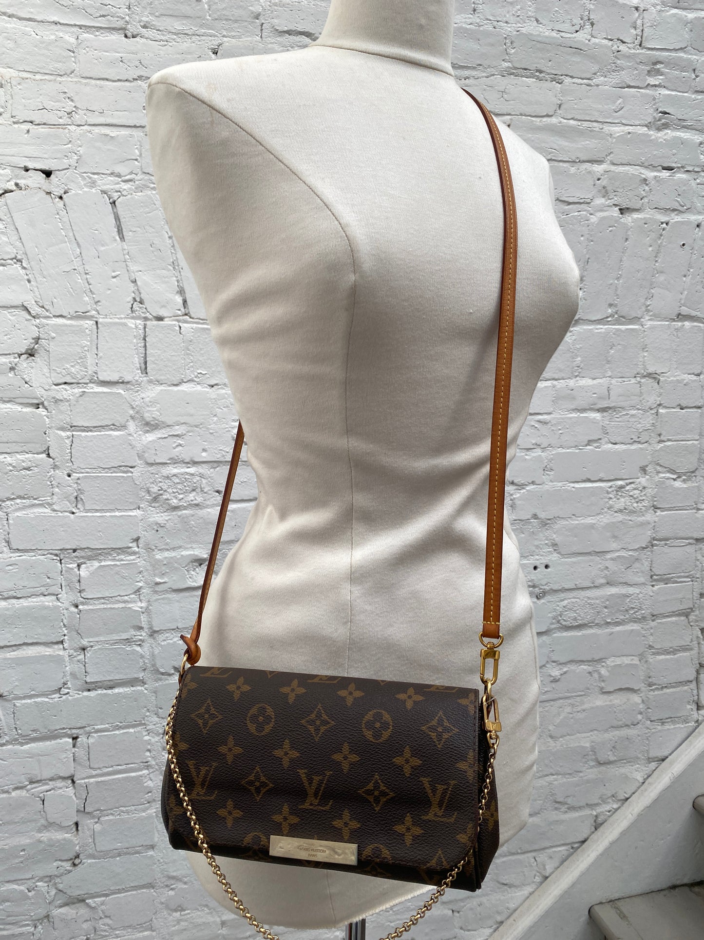 Louis Vuitton Favorite MM Brown Monogram