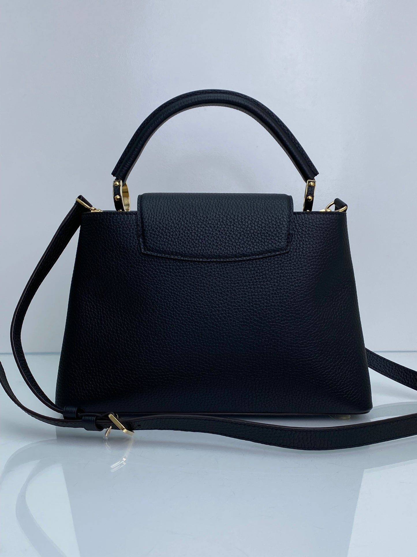 Louis Vuitton Capucines MM Black GHW