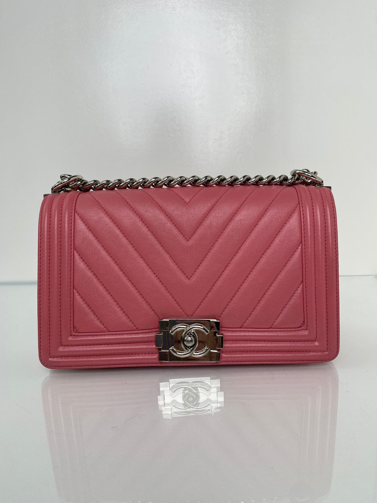Chanel Boy Medium Pink Chevron Calfskin SHW