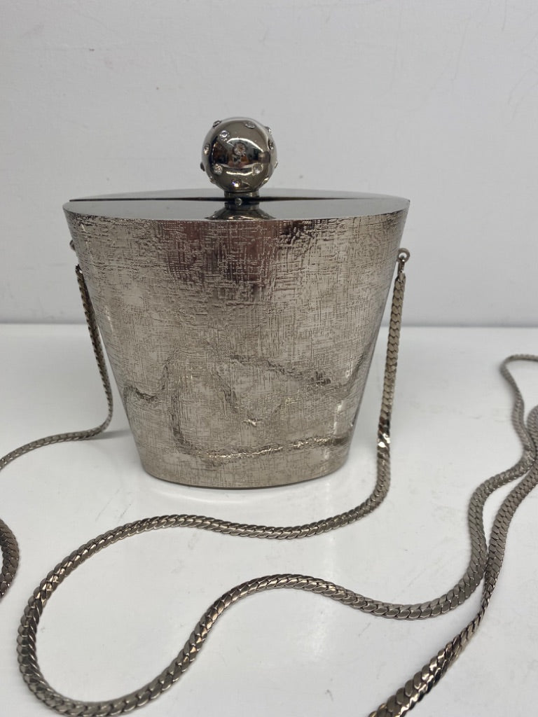 Elan Silver Evening Kisslock Clutch