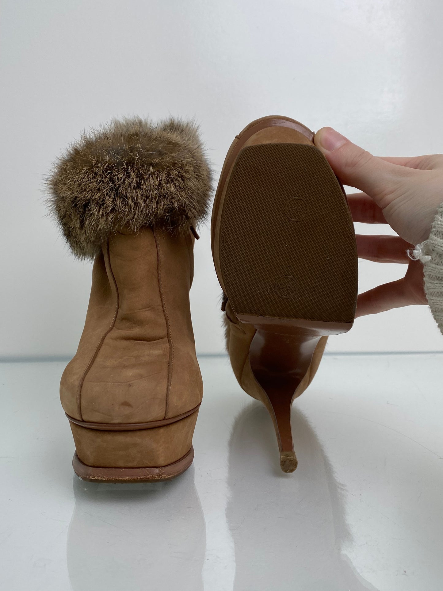 Saint Laurent Brown Suede & Fur Lined Heels, 38.5