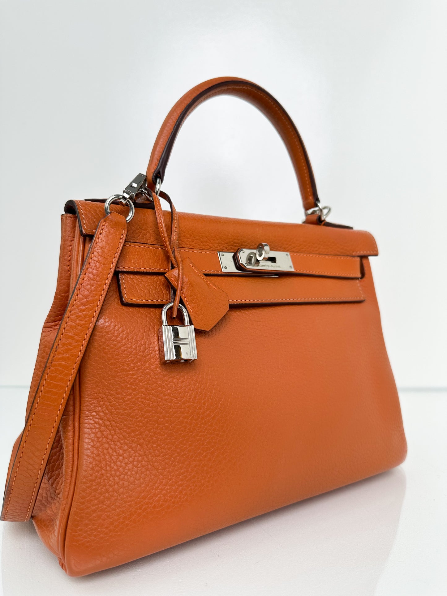 Hermes Kelly 28 Orange Togo PHW #H