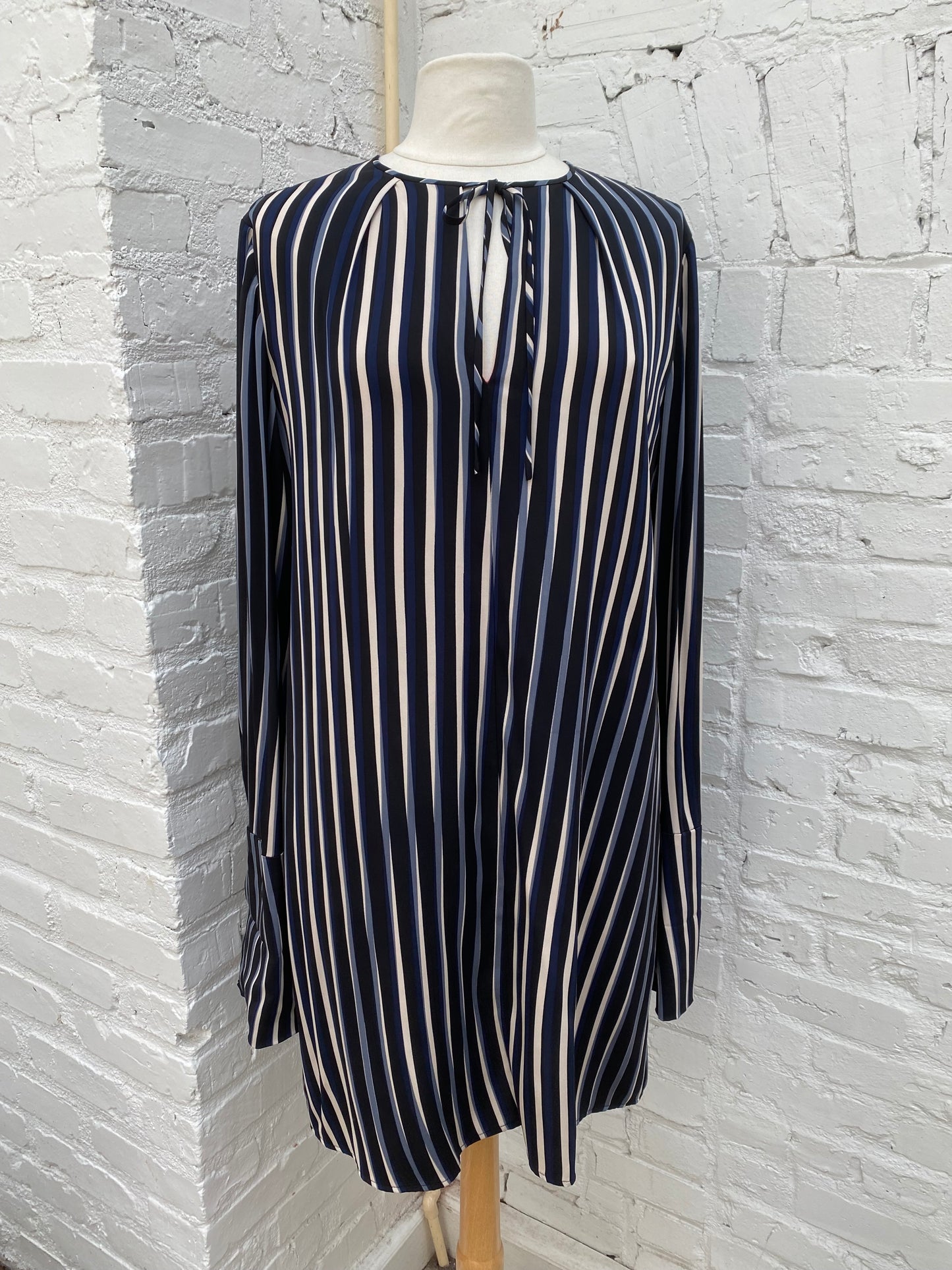 Diane Von Furstenberg Blue Striped Shift Dress 12