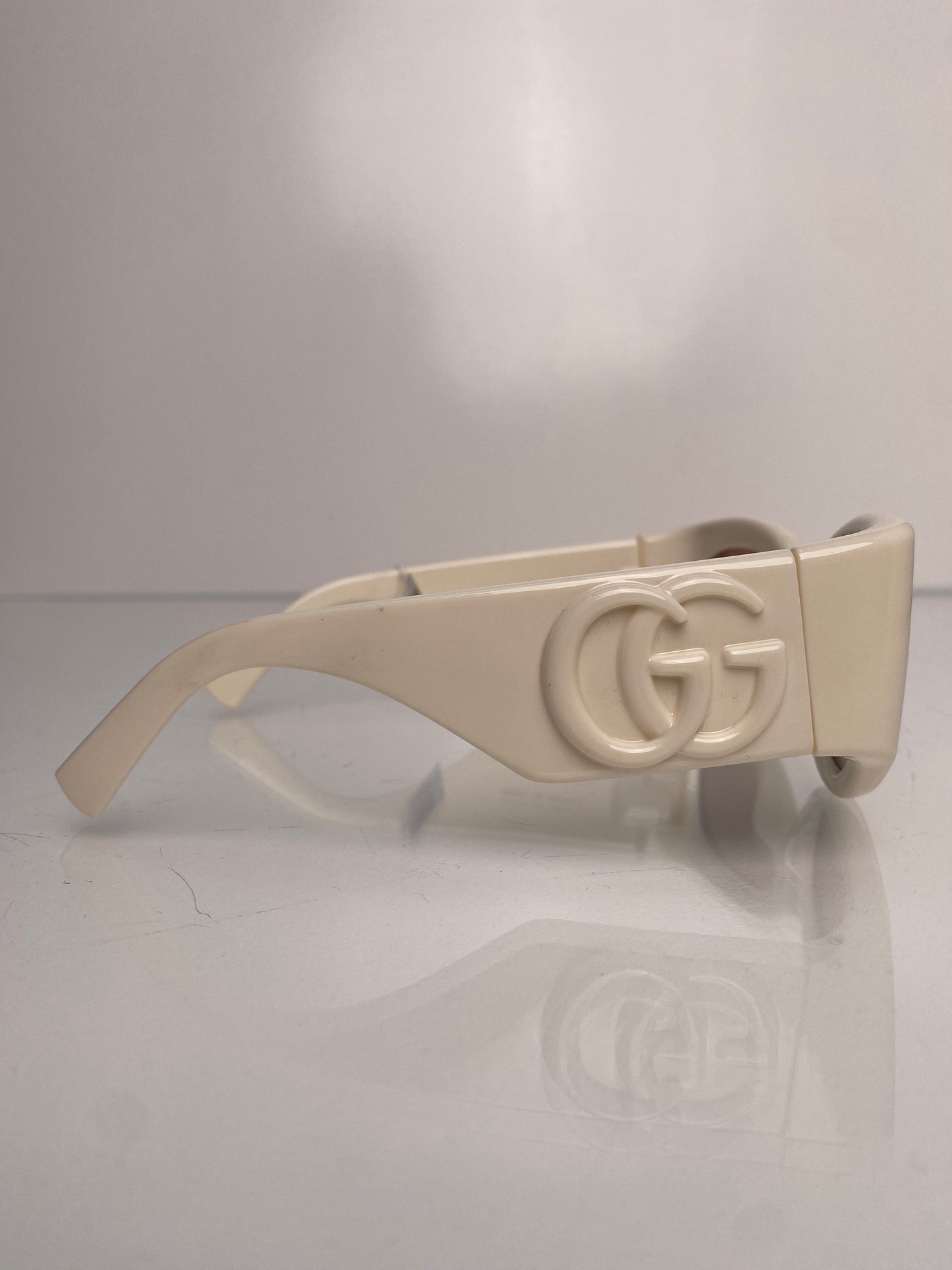 Gucci White 3D Sunglasses