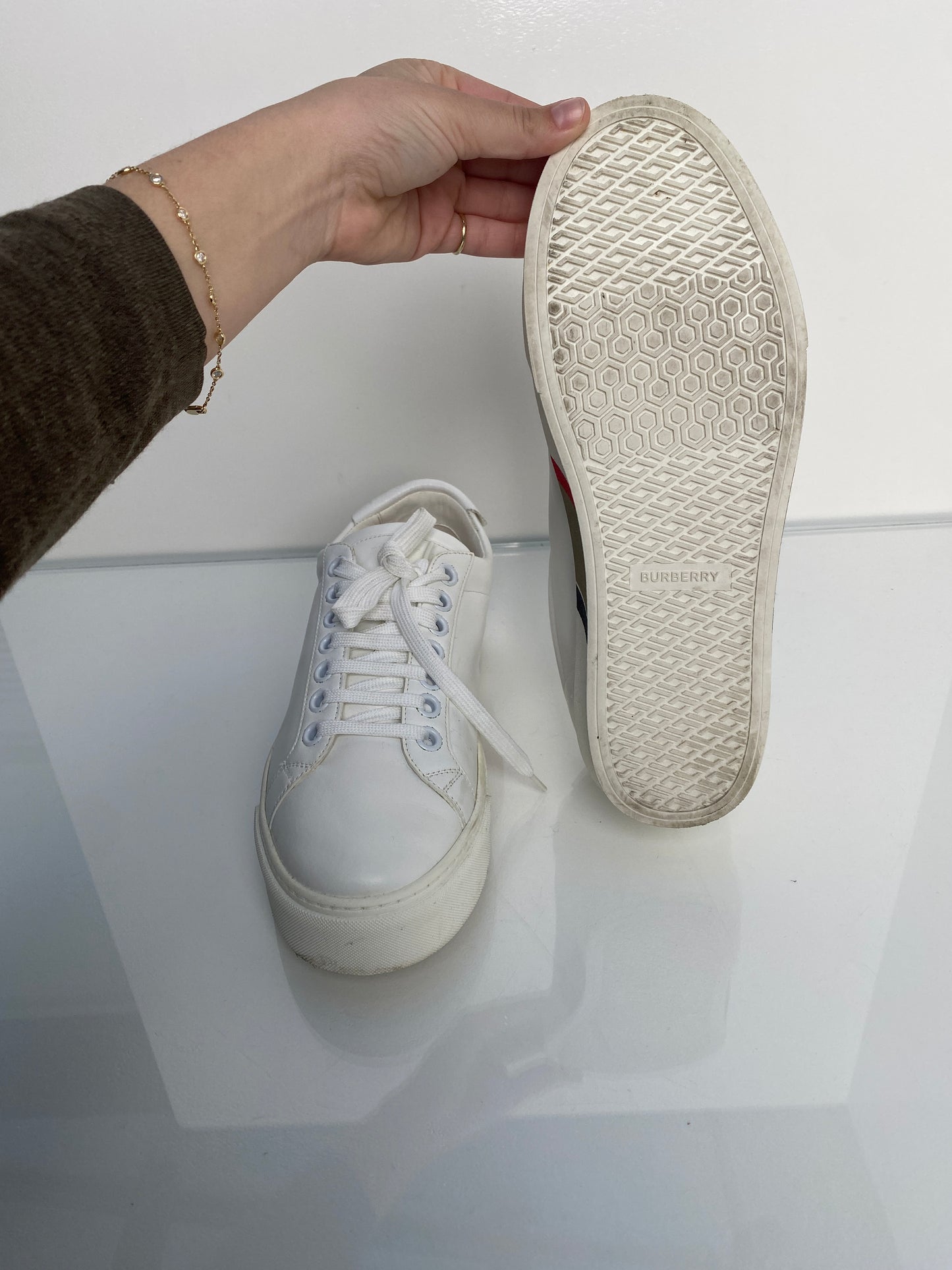 Burberry White Striped Sneakers, 41