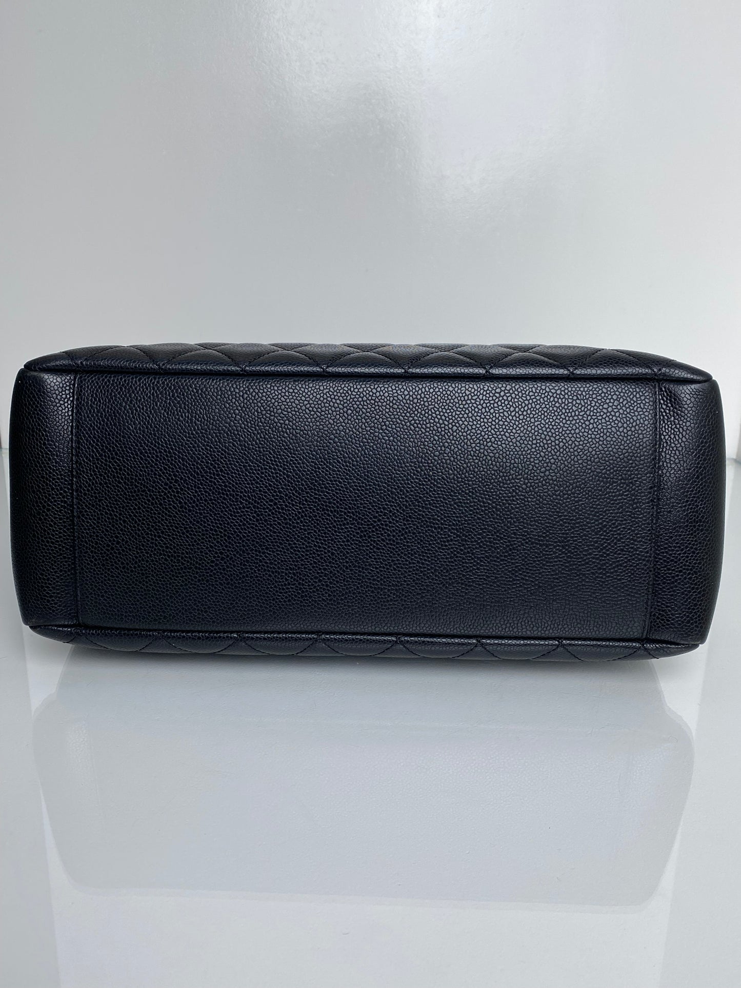 Chanel GST Black Caviar GHW #19