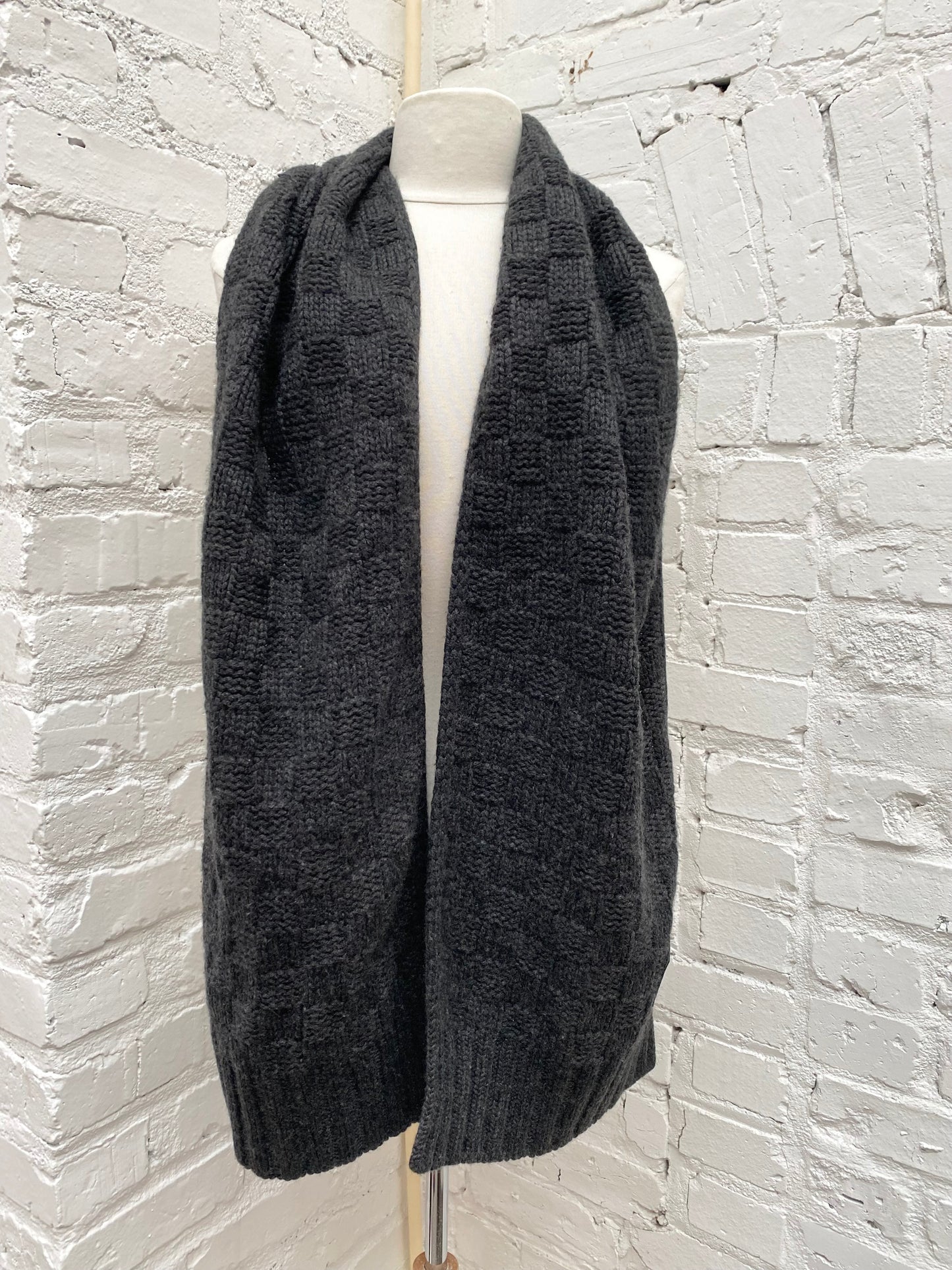 Louis Vuitton Grey Cashmere Scarf