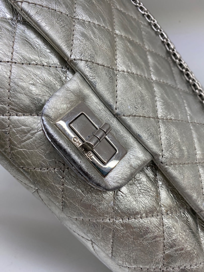 Chanel Jumbo Double Flap Reissue, Metallic Silver SHW