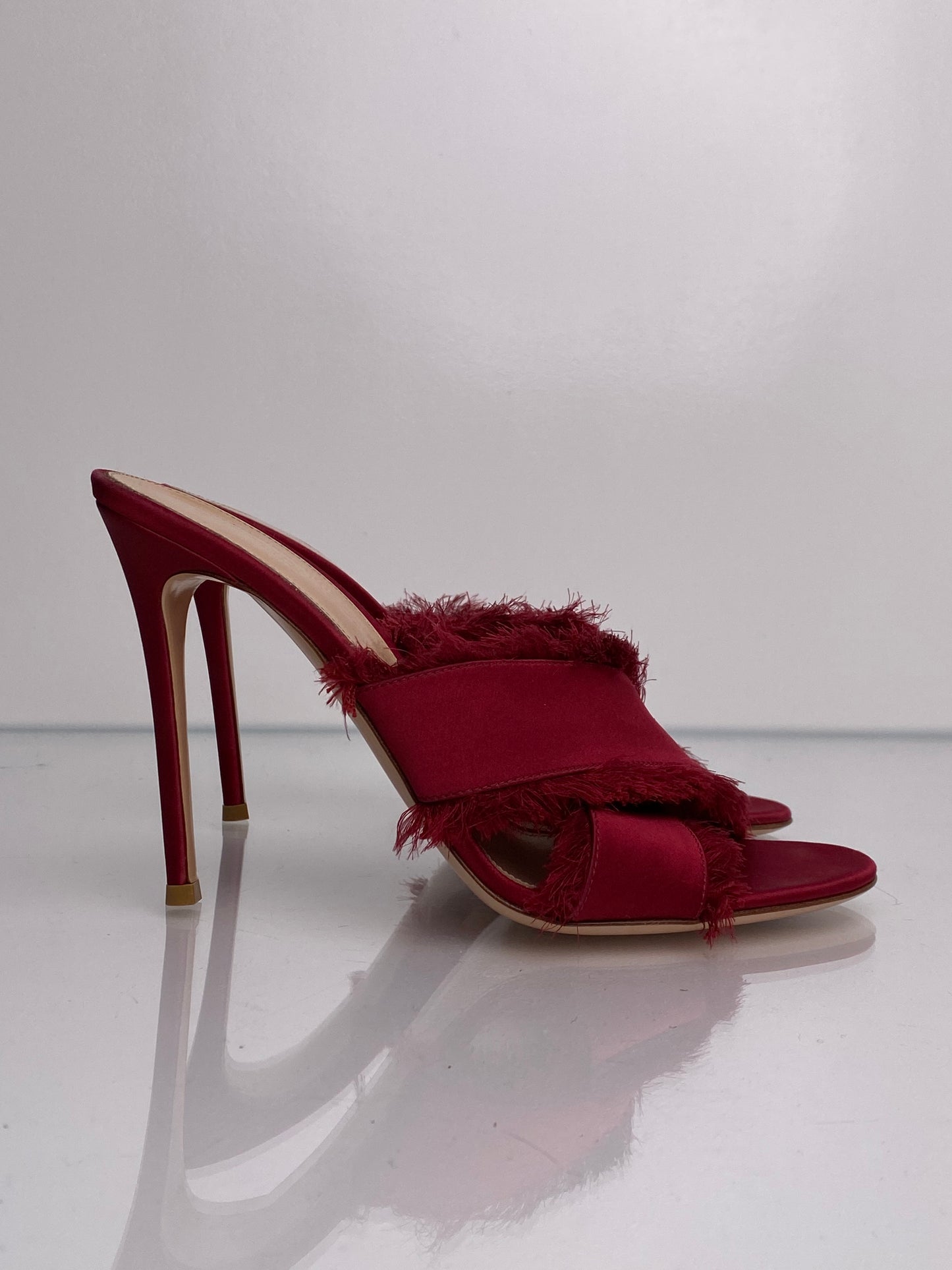 Gianvito Rossi Red Crossover Heels, 41