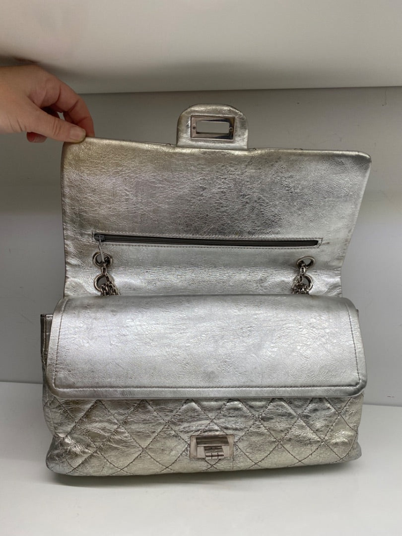 Chanel Jumbo Double Flap Reissue, Metallic Silver SHW