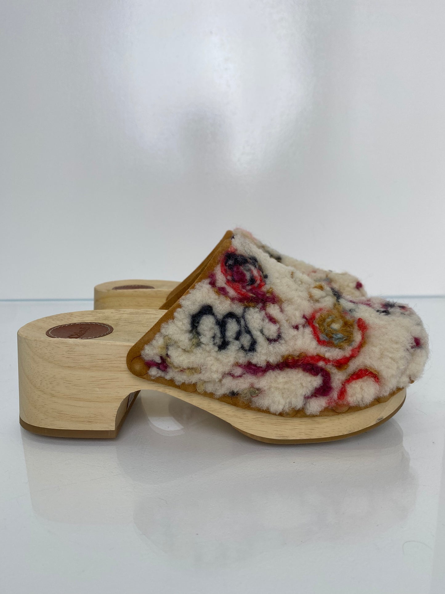 Chloe Cream & Multicolor Shearling Clogs, 37