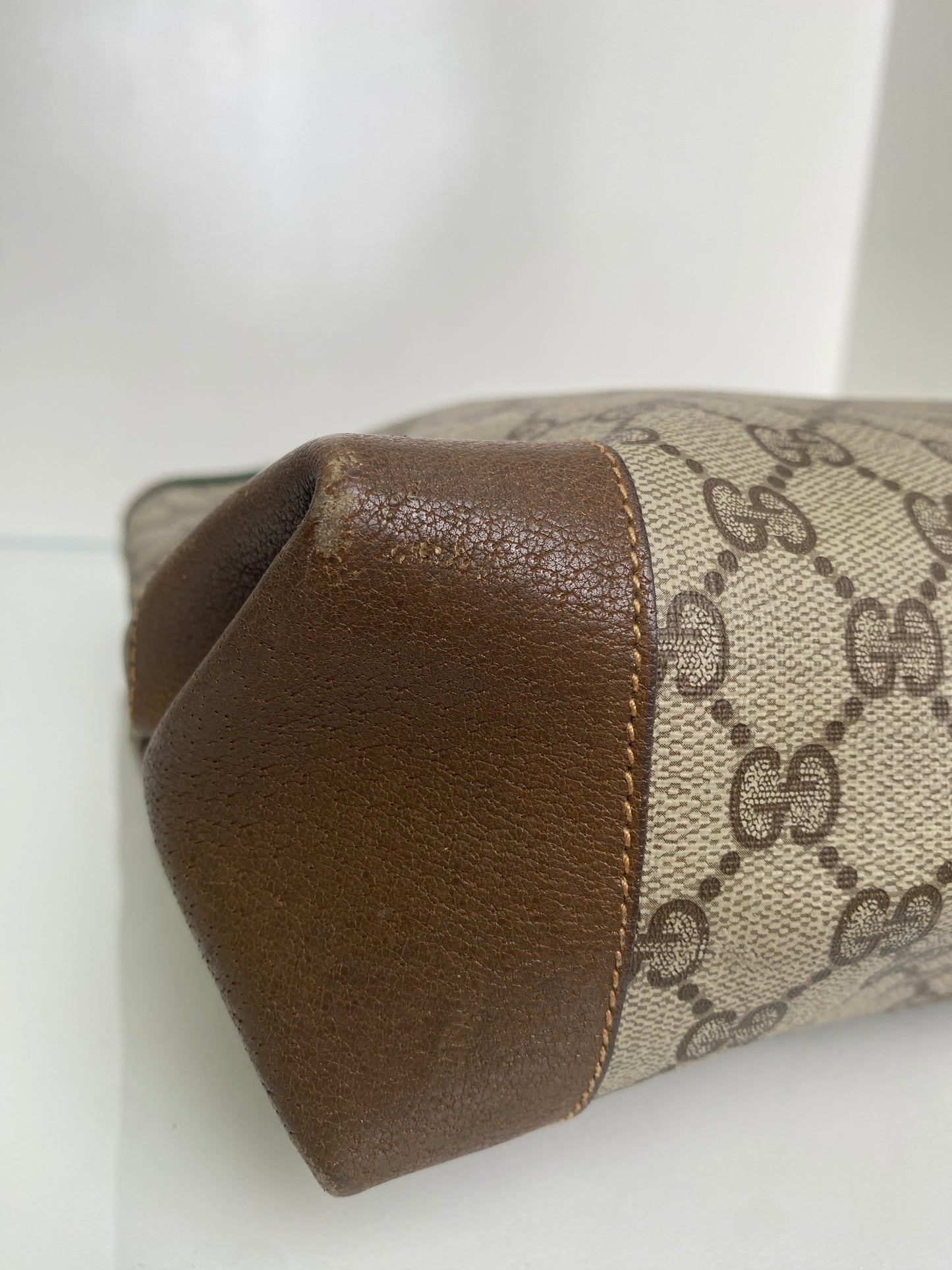 Gucci Web Stripe GG Supreme Tote