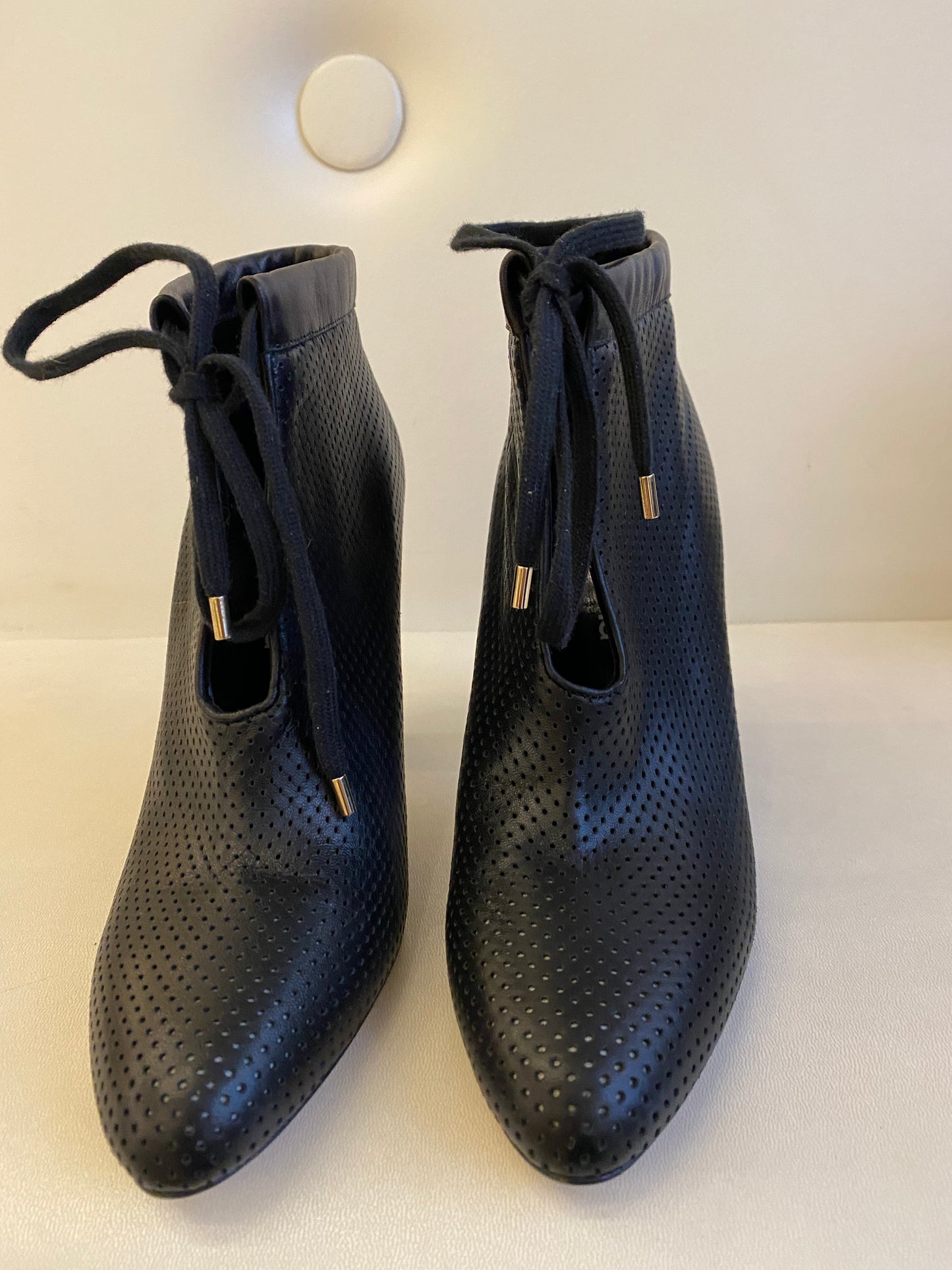 Diane Von Furstenberg black bootie heels