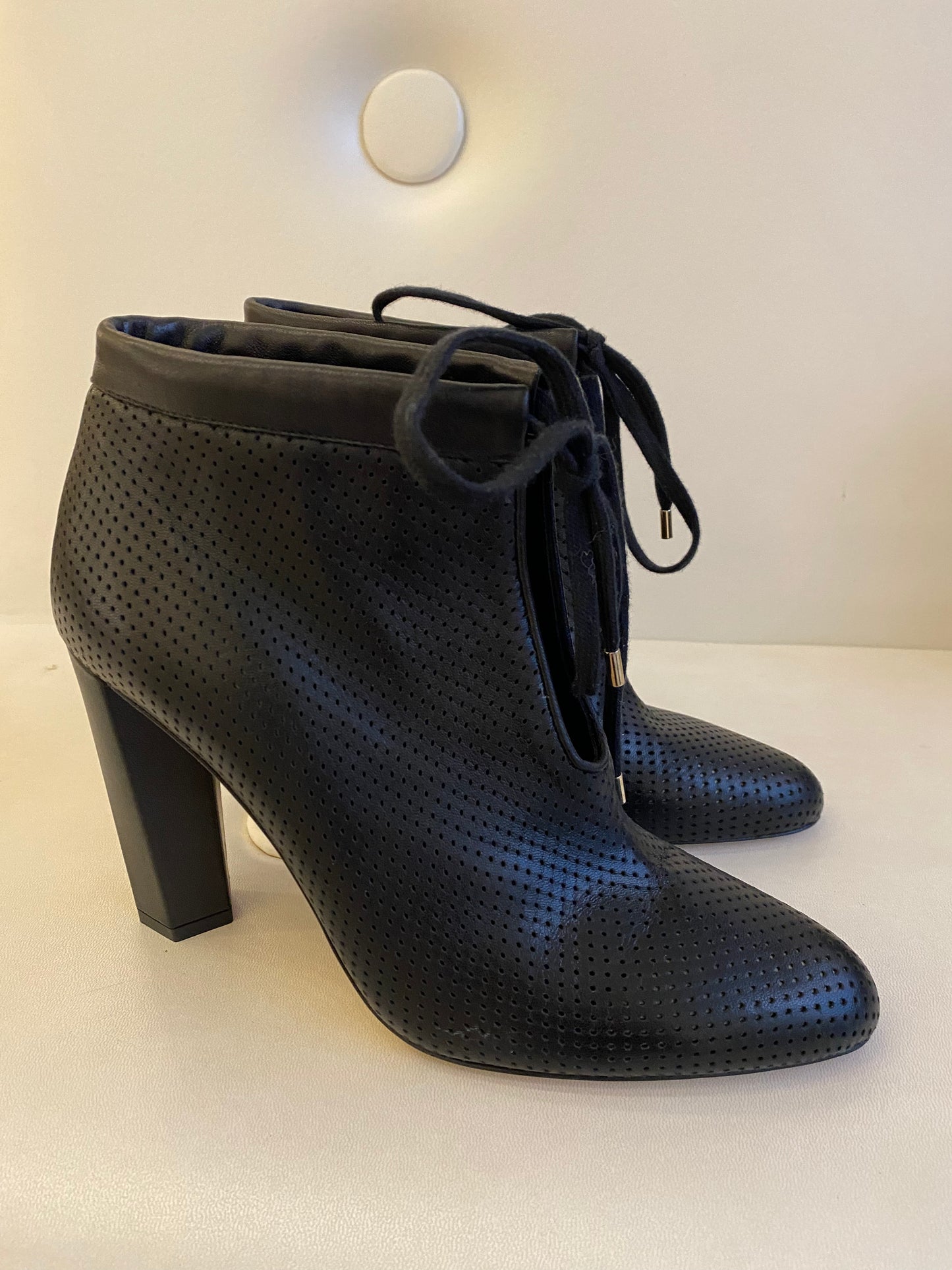 Diane Von Furstenberg black bootie heels