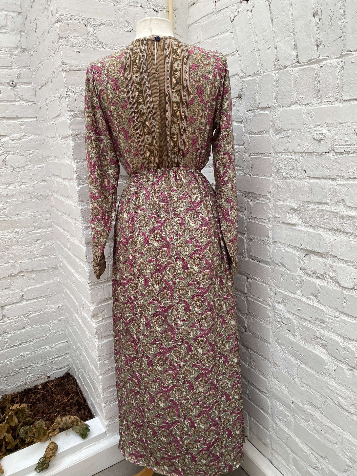 Raga Pink & Brown Paisley Long Sleeve Dress, S