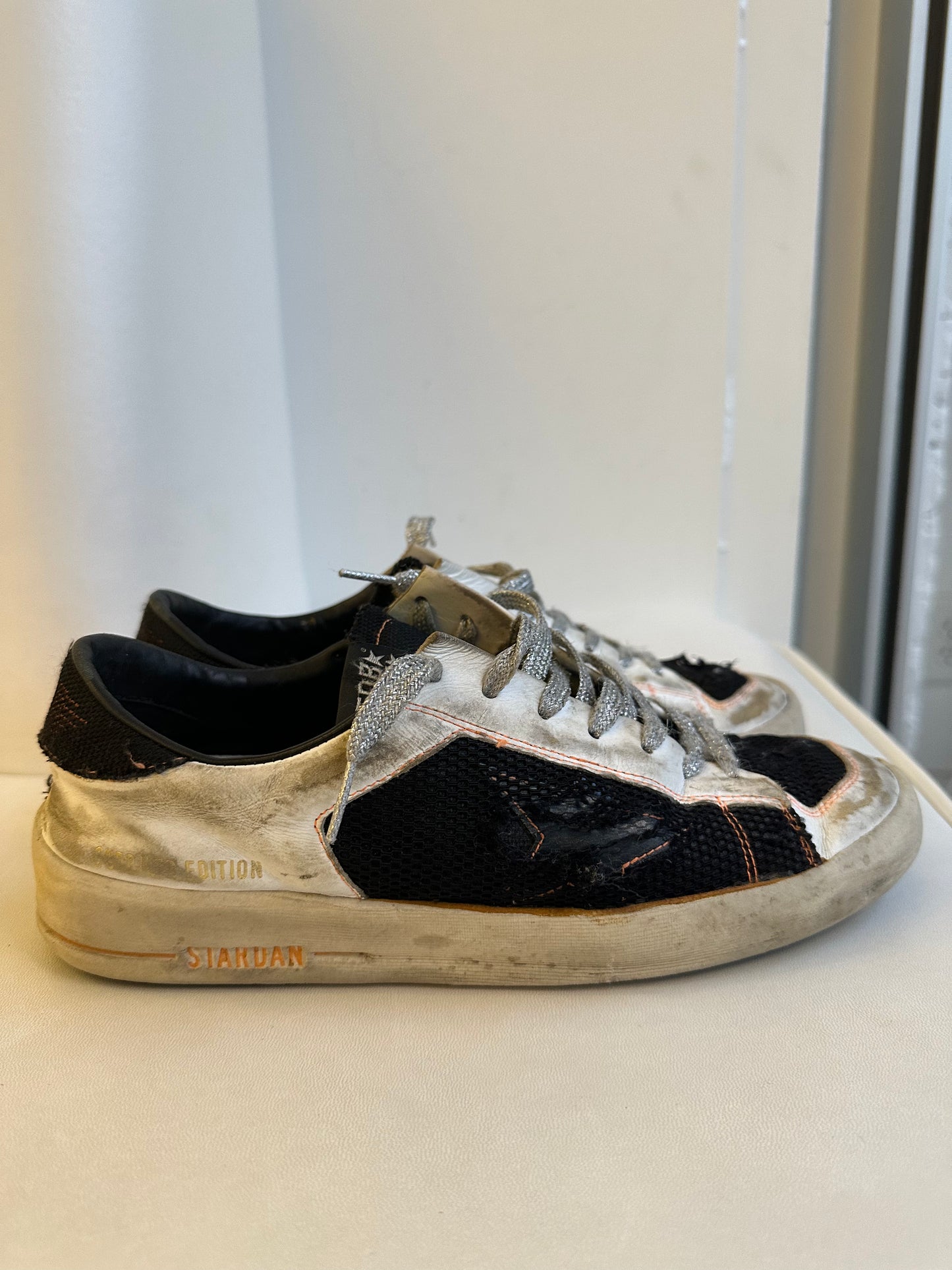 Golden Goose Black Stardan