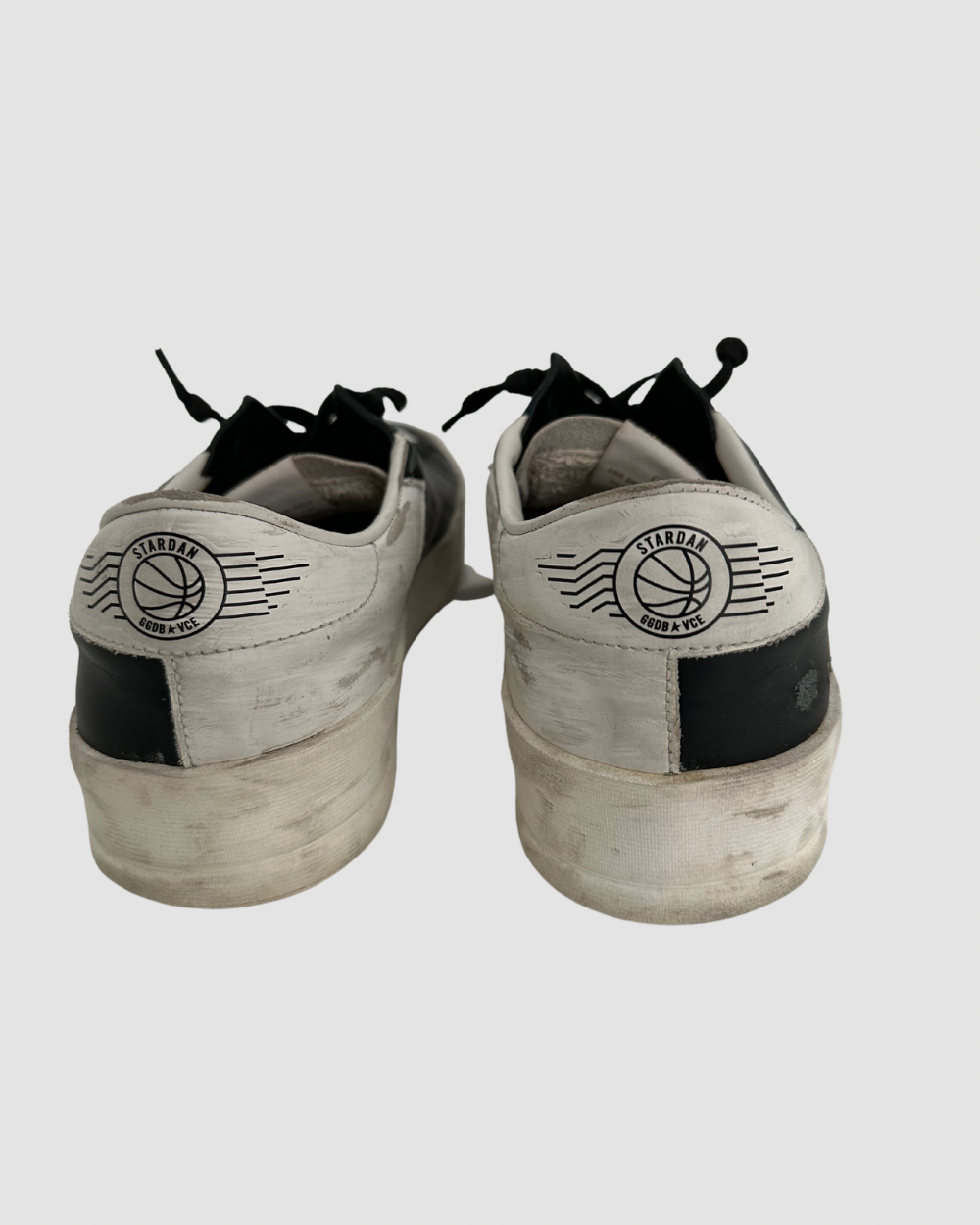 Golden Goose Mens Stardon Black Sneakers, 41