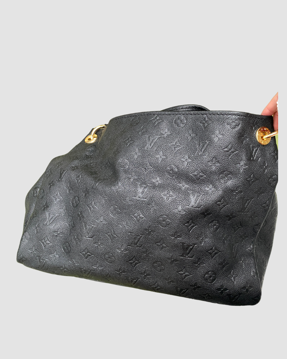 Louis Vuitton Artsy black empreinte leather