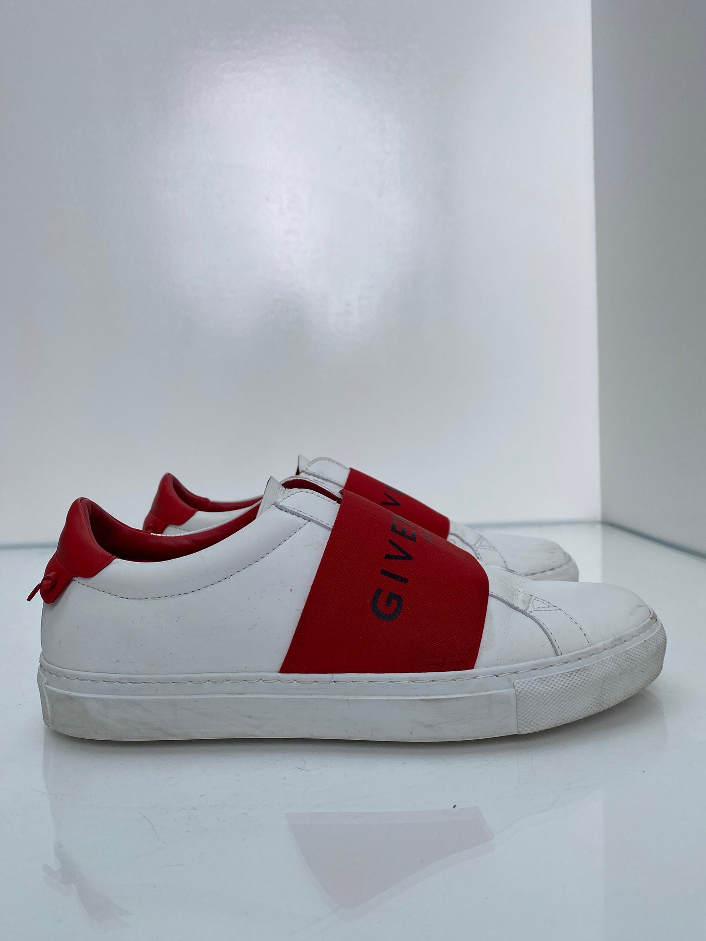 Givenchy Urban Street Sneaker, 40