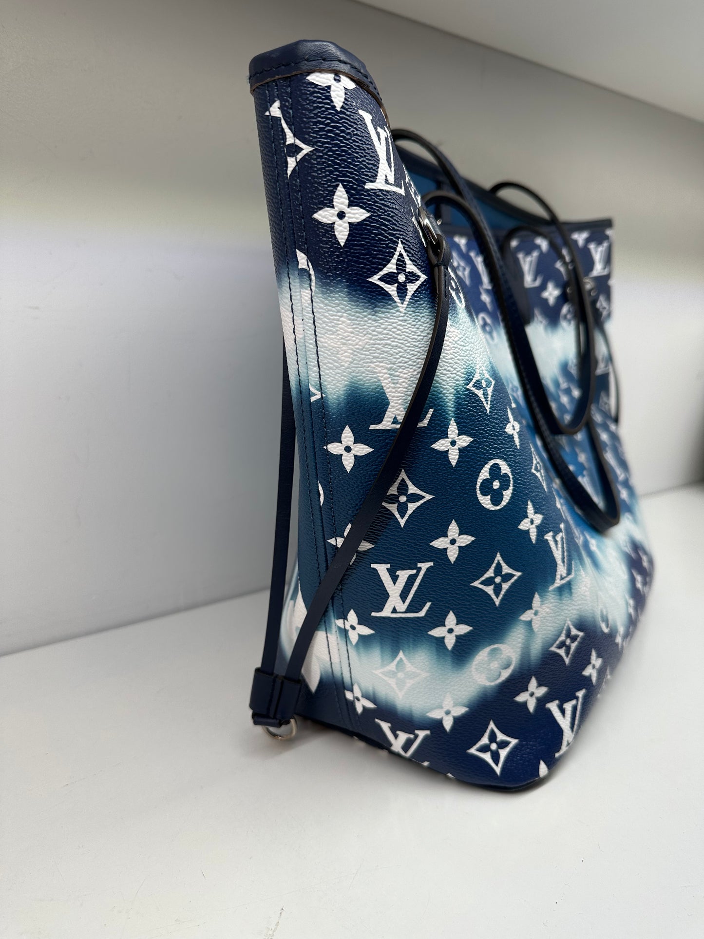 Louis Vuitton Monogram Escale Neverfull MM Blue