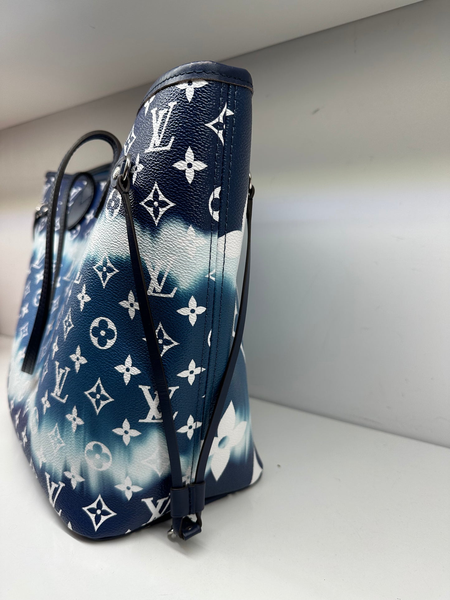 Louis Vuitton Monogram Escale Neverfull MM Blue