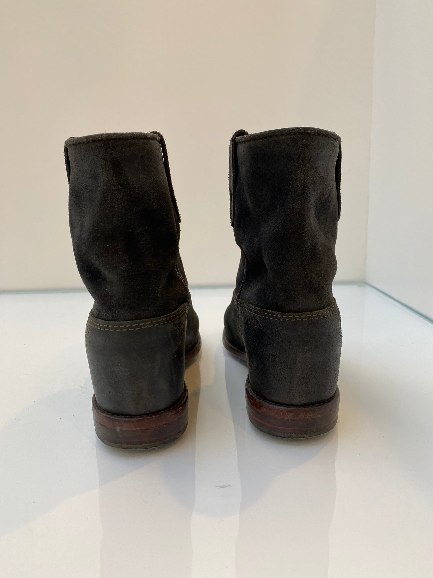 Isabel Marant Grey Suede Boots, 37
