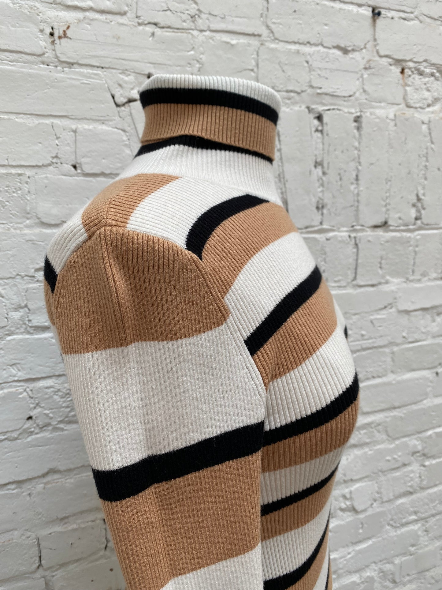 Anthropologie White, Black & Tan Cropped Turtleneck Sweater, M