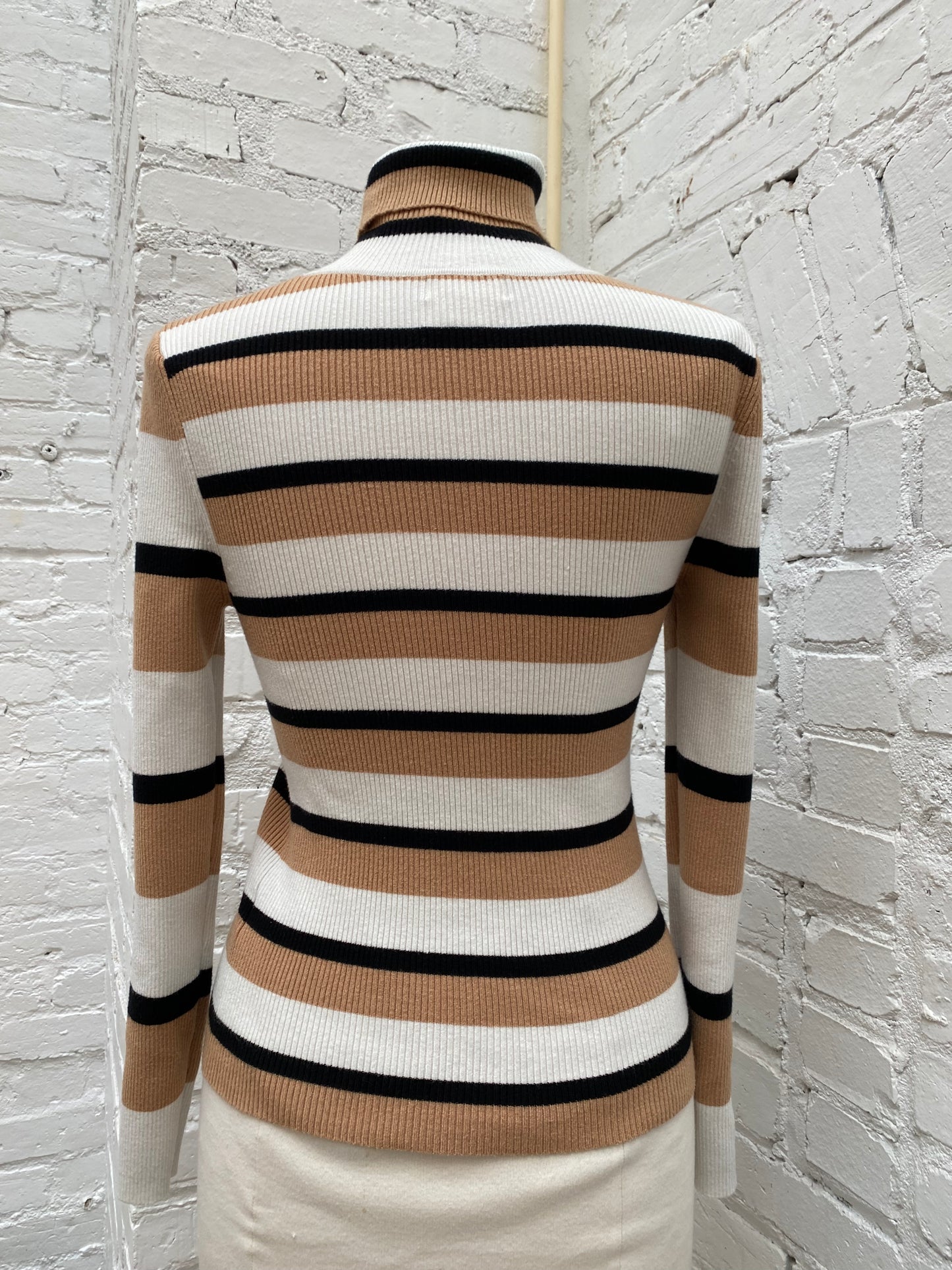 Anthropologie White, Black & Tan Cropped Turtleneck Sweater, M