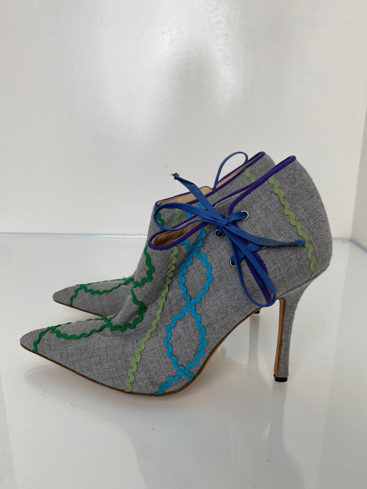 Manolo Blahnik Grey Felt Heels, 38.5