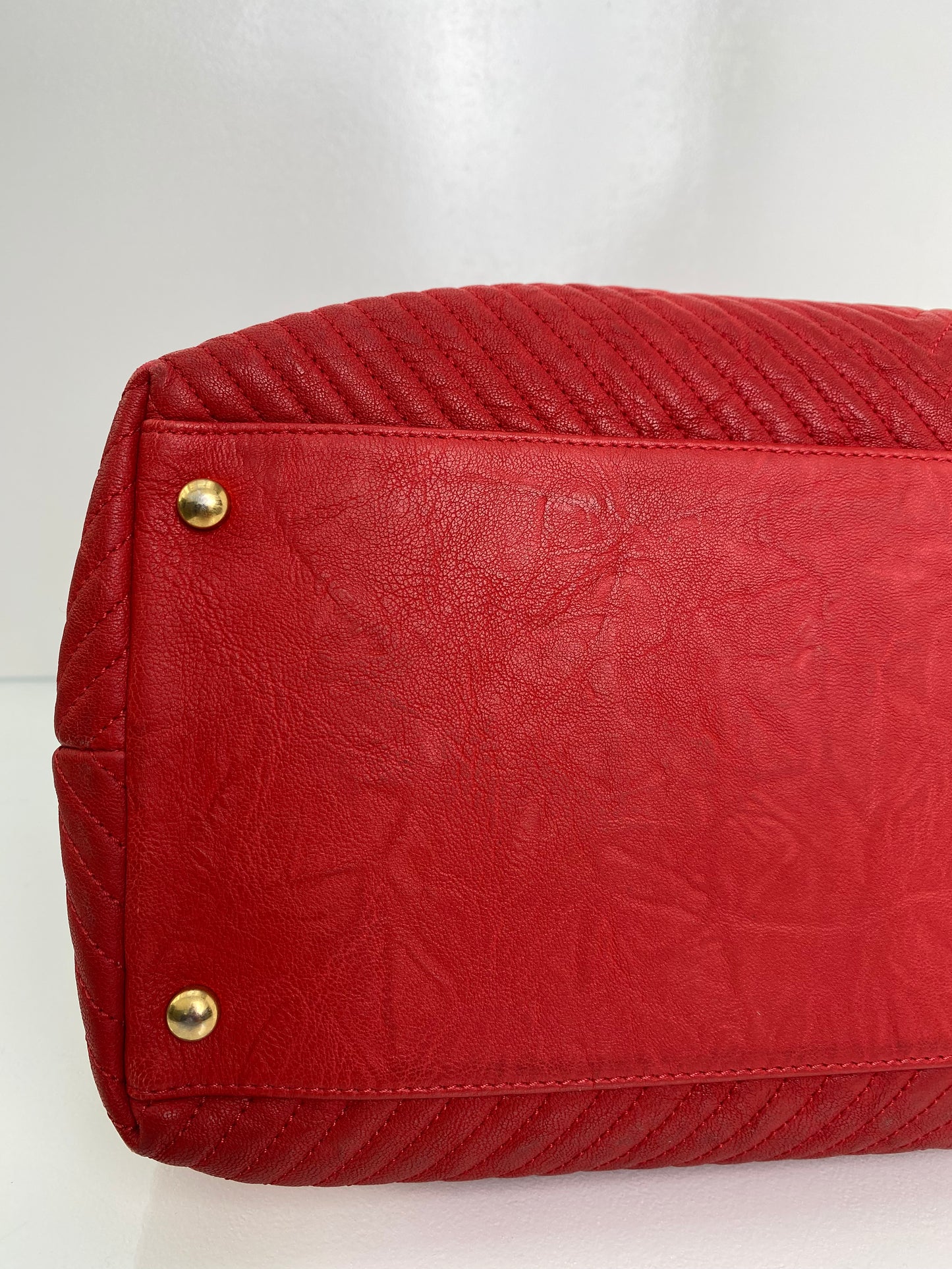 Chanel Red Chevron Lambskin Leather Shoulder Tote GHW