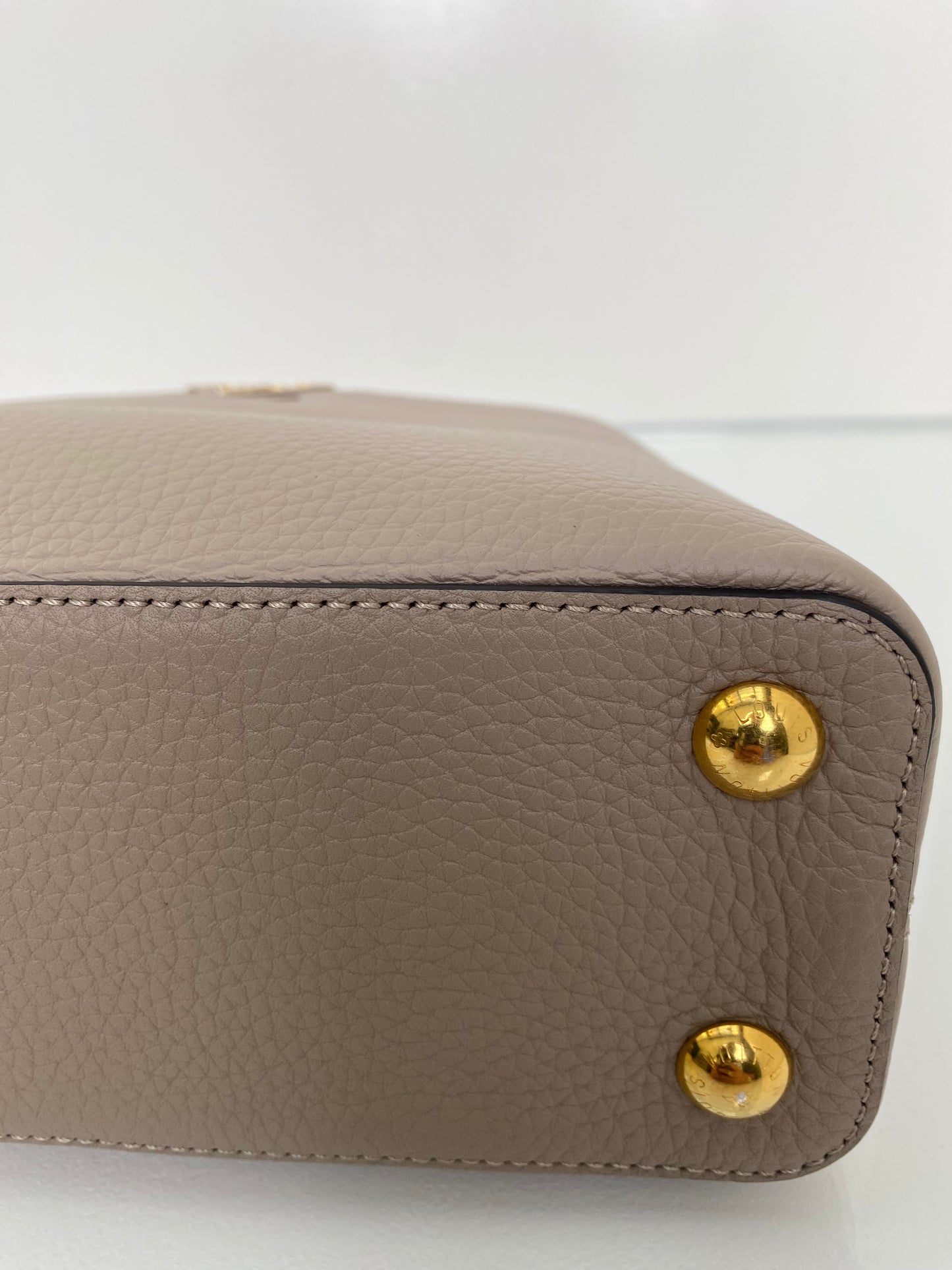 Louis Vuitton Leather Capucines Beige & Exotic Bag
