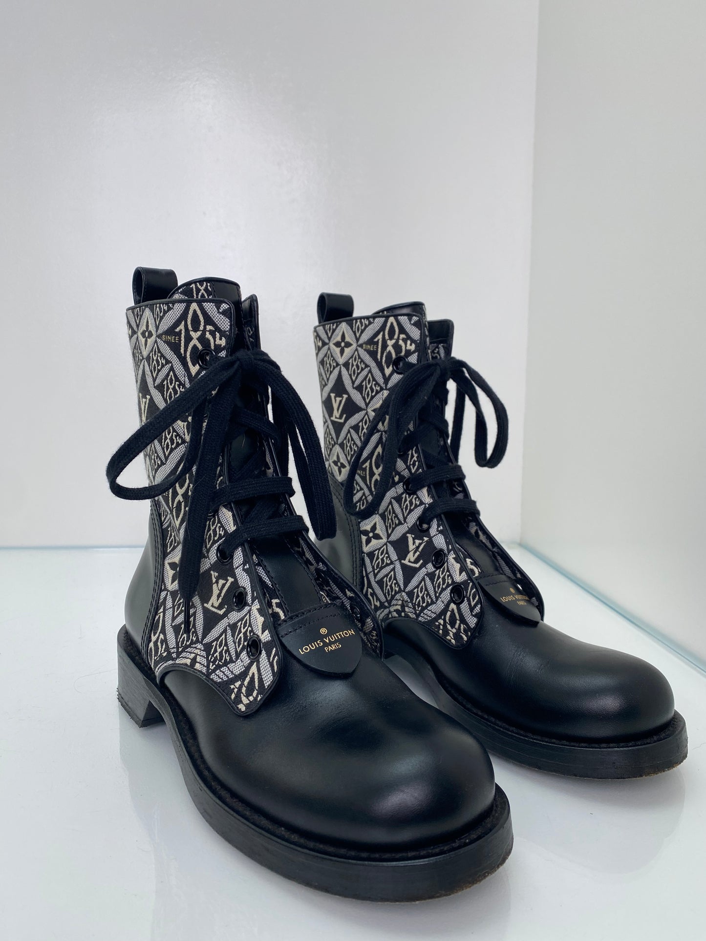 Louis Vuitton Metropolis Ranger Canvas 1854 Boots 38.5