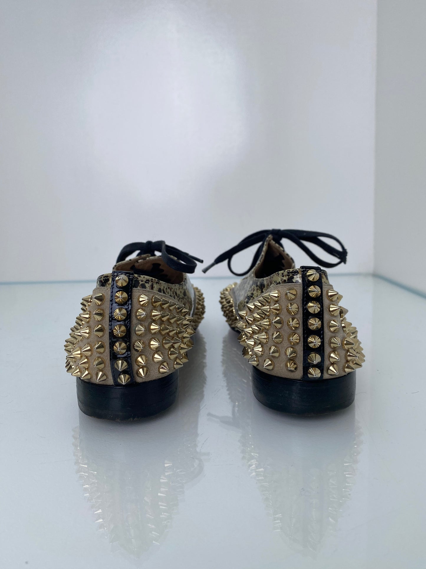Christian Louboutin Gold Spike Oxford, 39