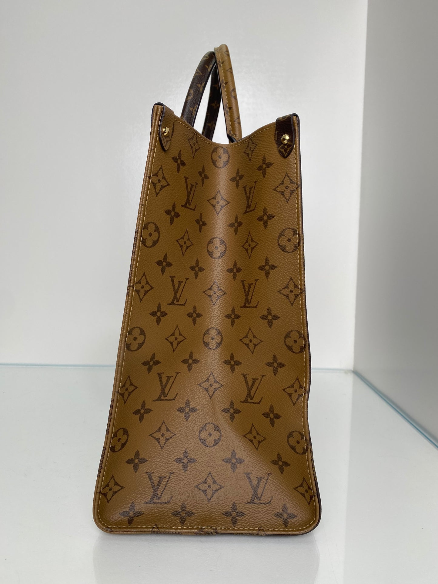 Louis Vuitton Giant Reverse Monogram On The Go GM