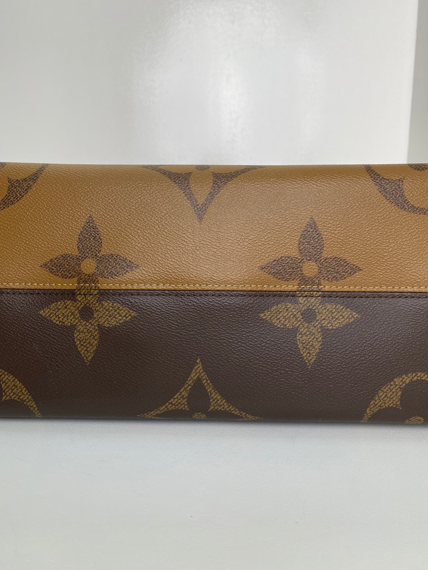 Louis Vuitton Giant Reverse Monogram On The Go GM
