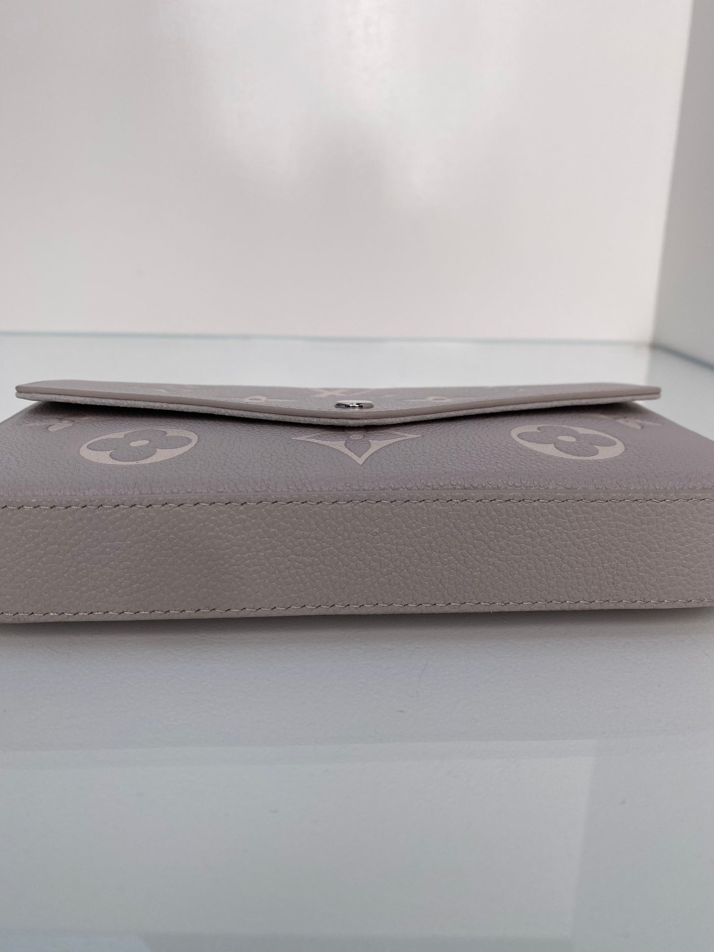 Louis Vuitton Grey Empreinte Pochette Félicie Bag SHW