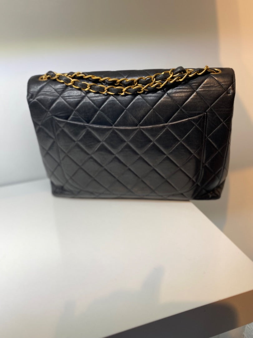 Chanel Vintage Jumbo Single Flap Black Lambskin GHW