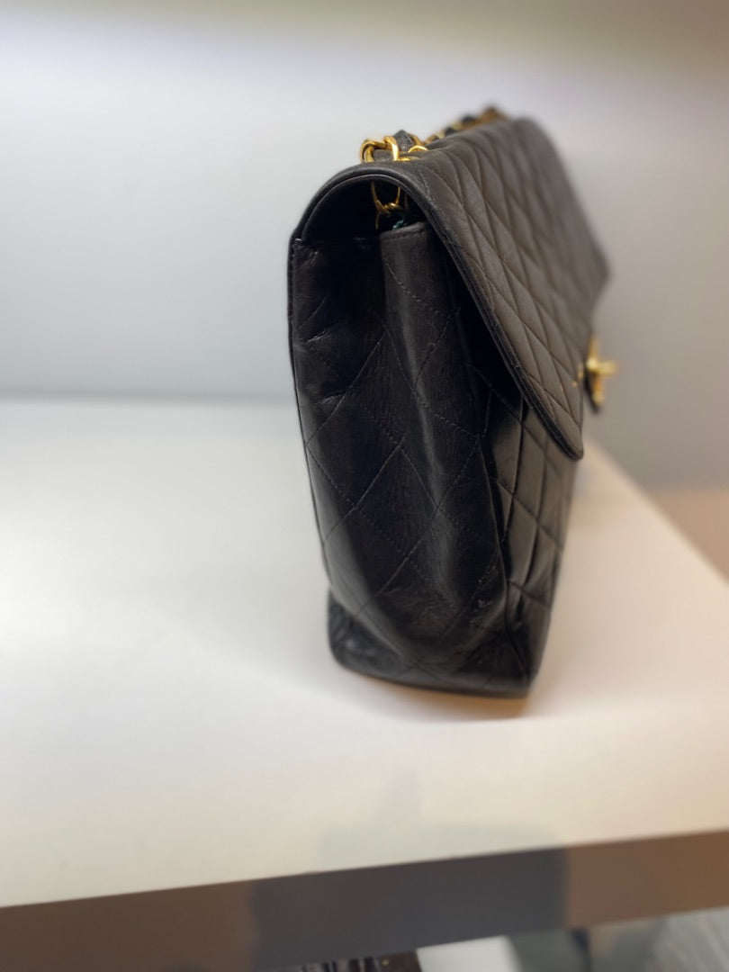 Chanel Vintage Jumbo Single Flap Black Lambskin GHW