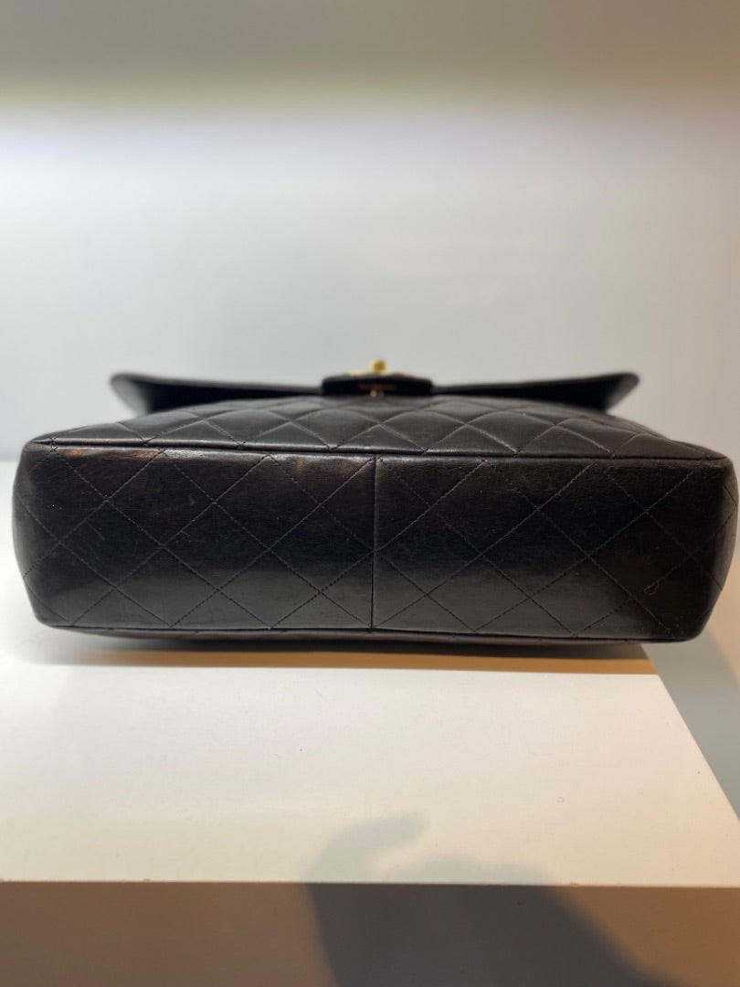Chanel Vintage Jumbo Single Flap Black Lambskin GHW