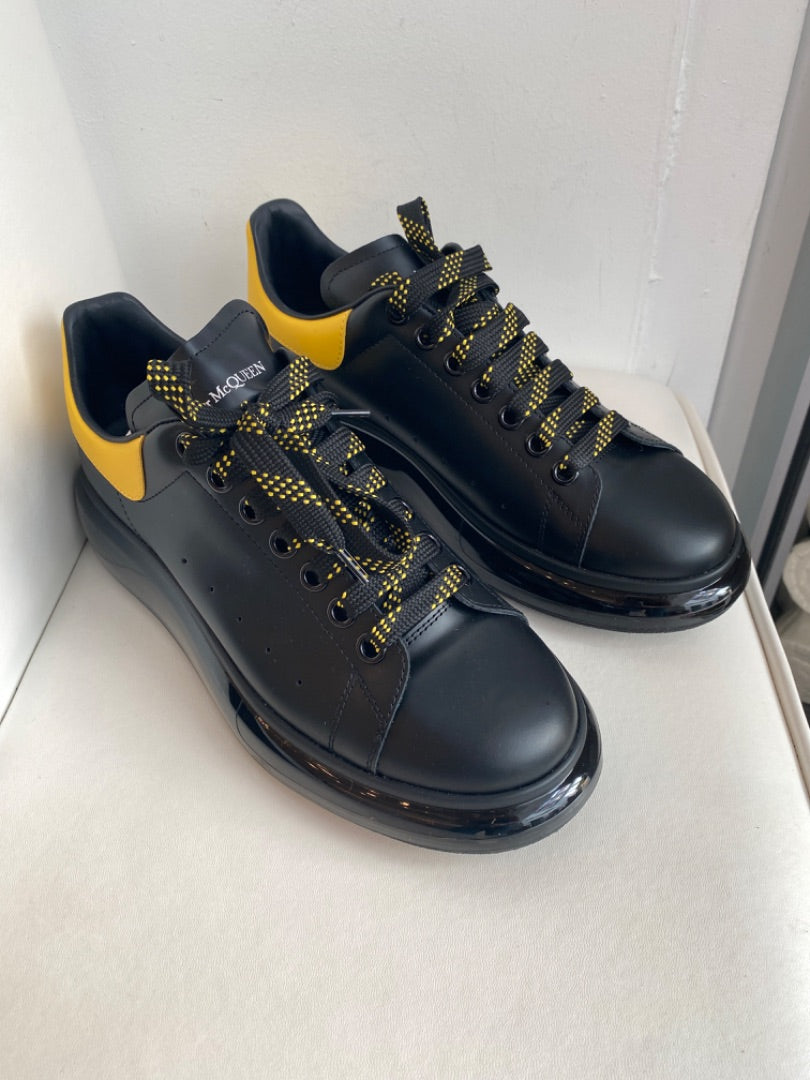 Alexander McQueen Black/Yellow M 7.5