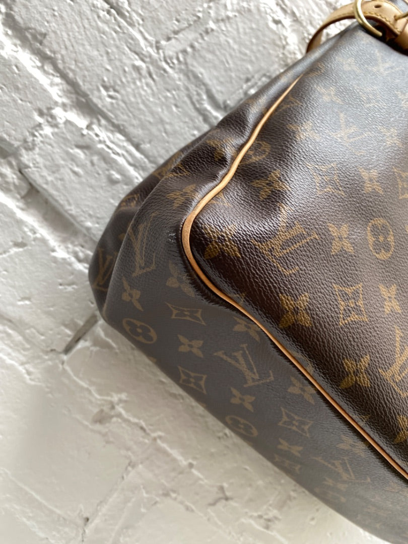 Louis Vuitton Batignolles Vertical Monogram Bag