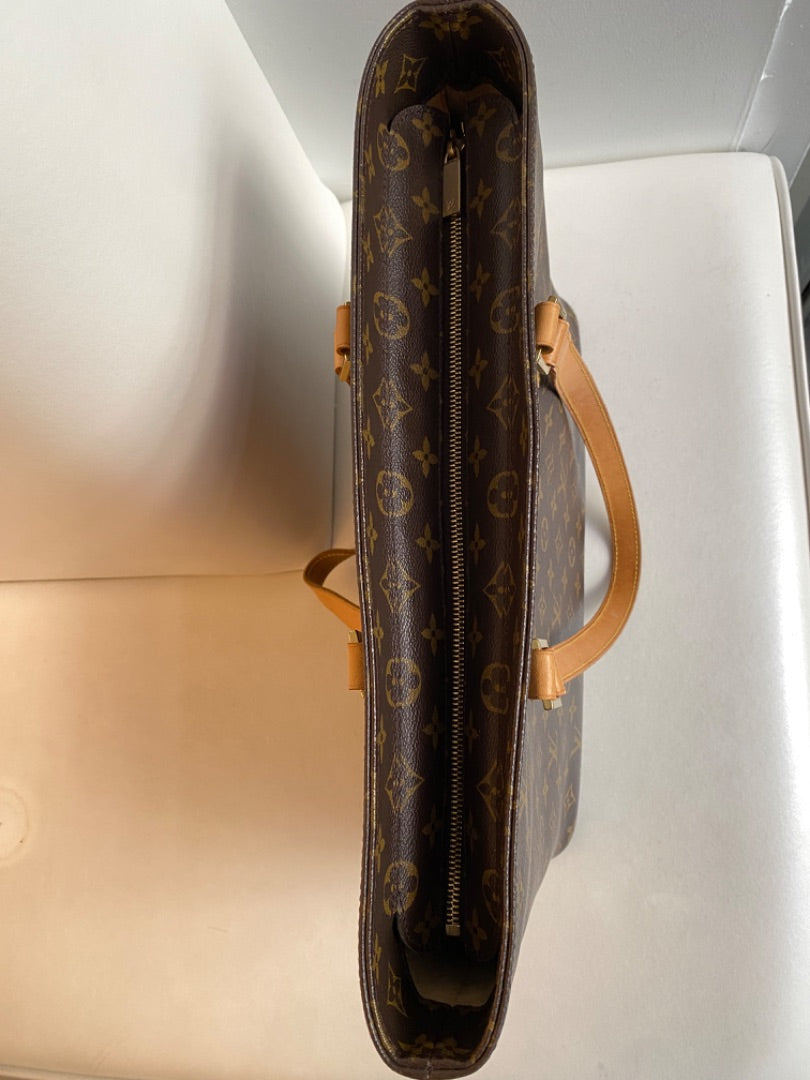 Louis Vuitton Monogram Luco Tote