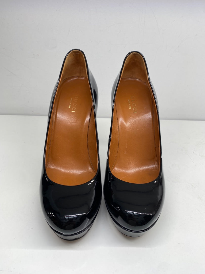 Gucci Black Patent Leather Pumps