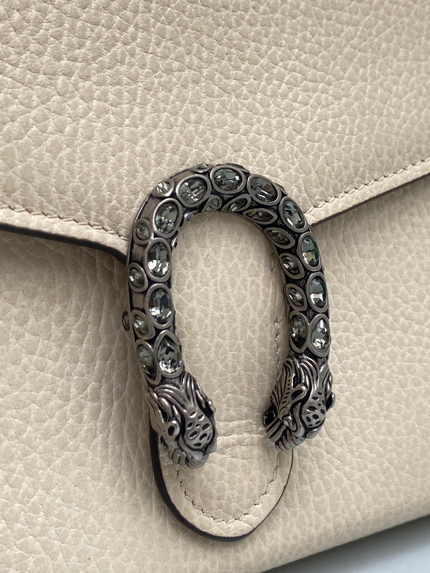 Gucci White Leather Dionysus WOC