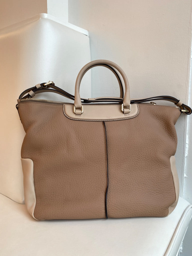 Tod’s Two Tone Tan Purse