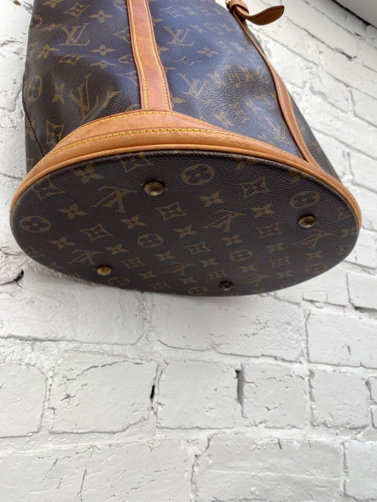 Louis Vuitton Monogram Marais Bucket Bag GM Tote Bag