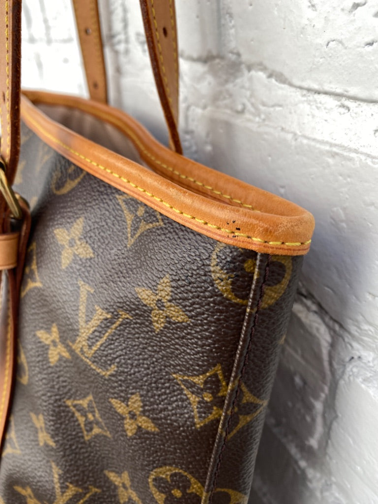 Louis Vuitton Monogram Marais Bucket Bag GM Tote Bag
