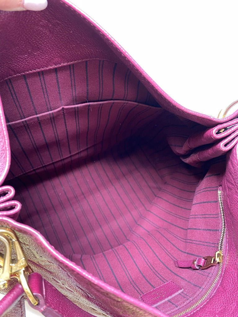 Louis Vuitton Magenta Hobo Metis