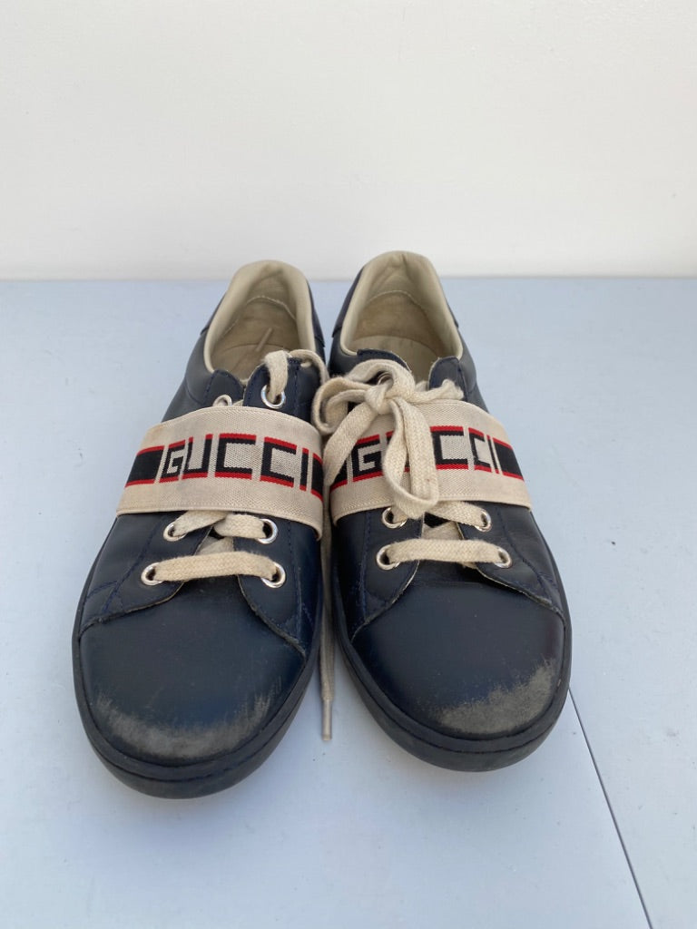 Gucci navy kids shoes